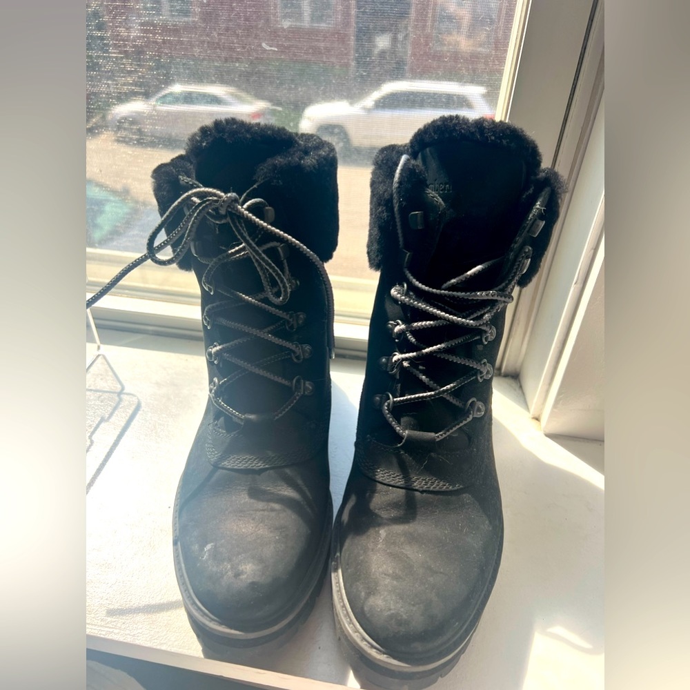 Timberland black snow boots